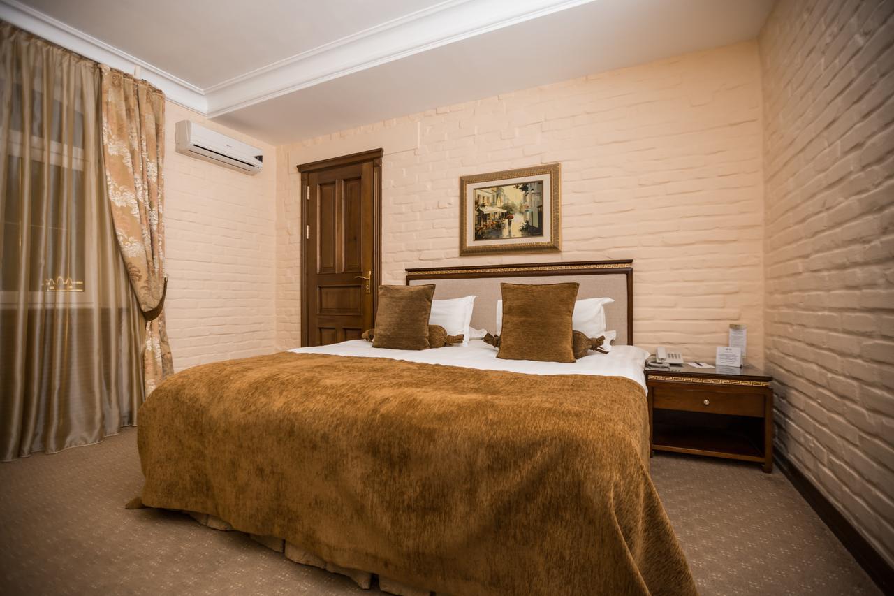 Hotel Bek Taskent Exterior foto